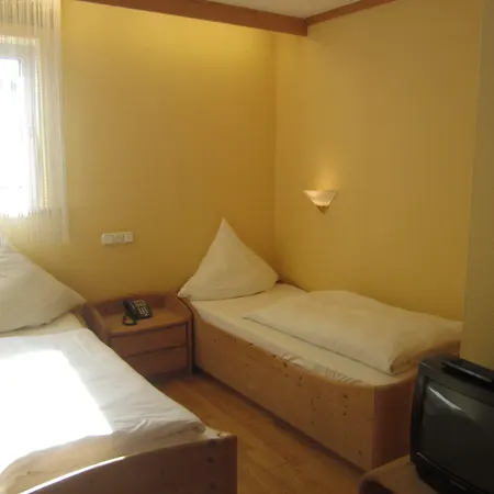 Hotel Landgasthof Goldene Rose Grub am Forst