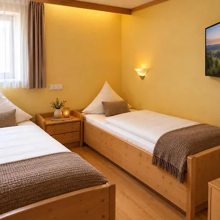 Landgasthof Goldene Rose Hotel 2*